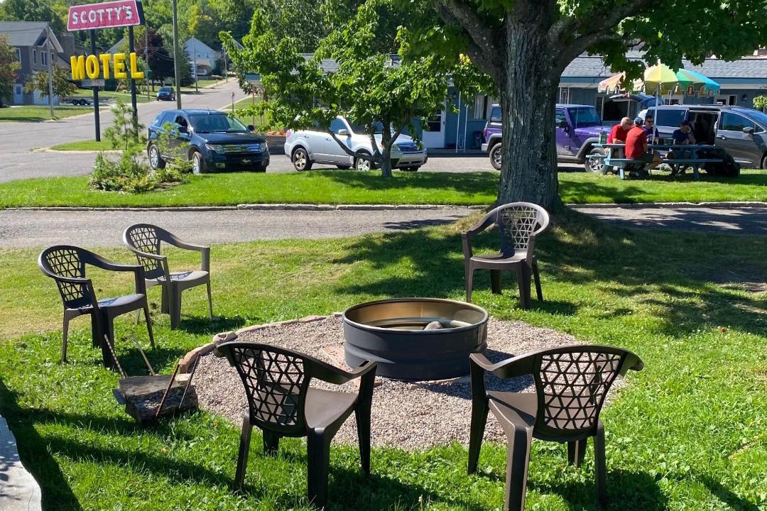 Photo of Others in Munising