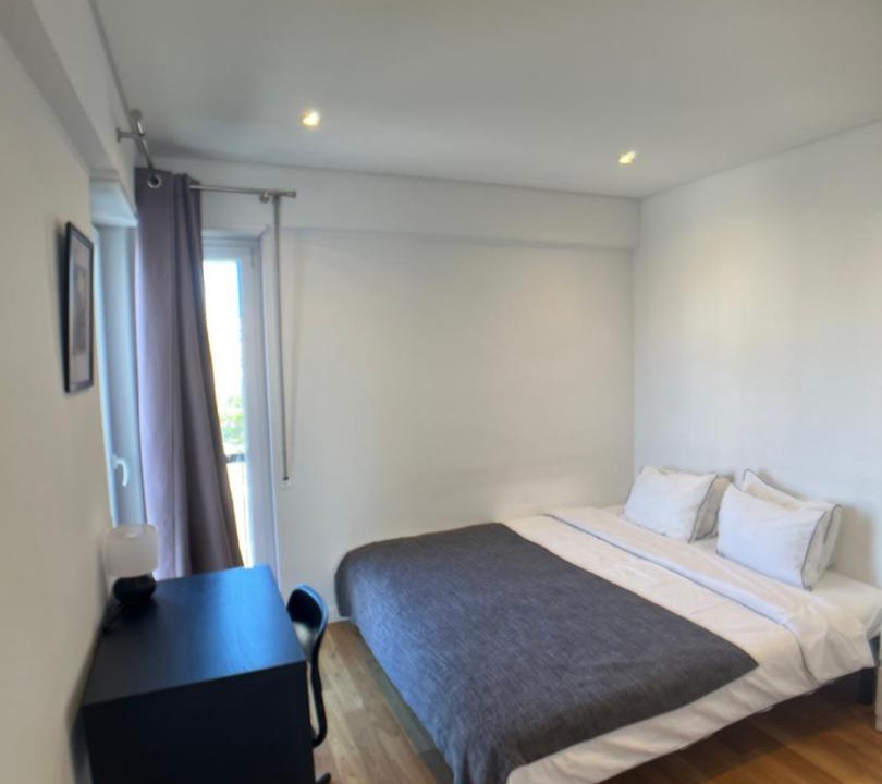 Photo of Bedroom in Carcavelos