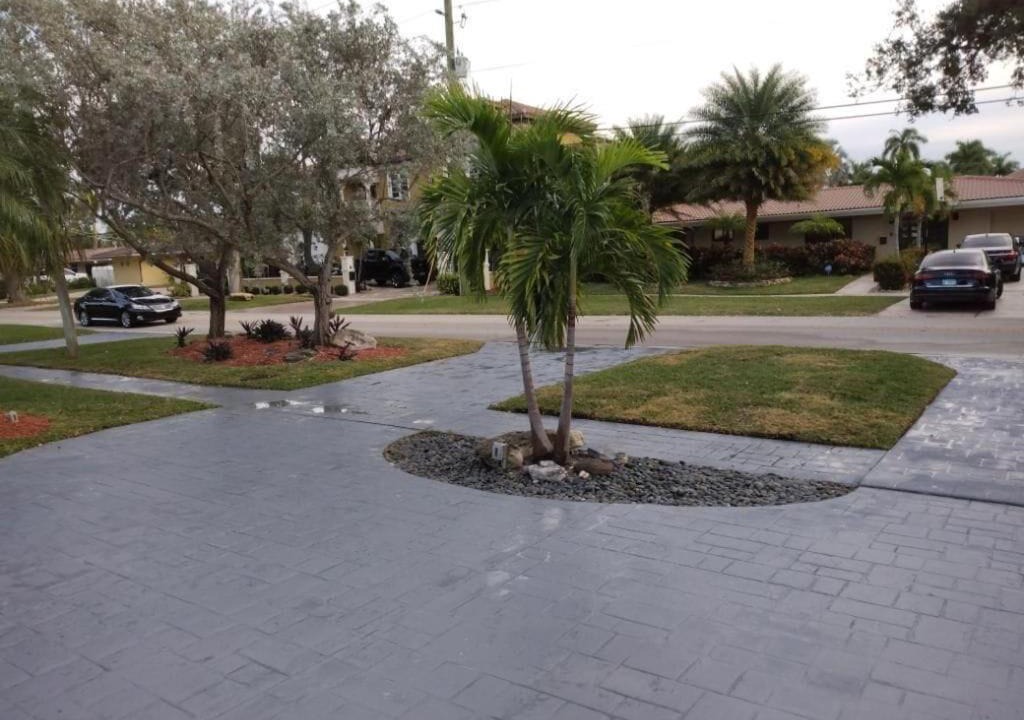 Photo of Others in Lighthouse Point