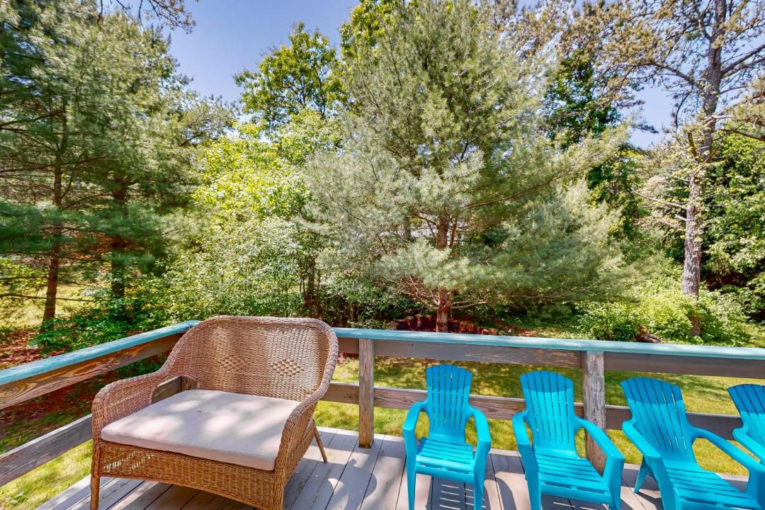 Photo of Patio Balcony in Monument Beach