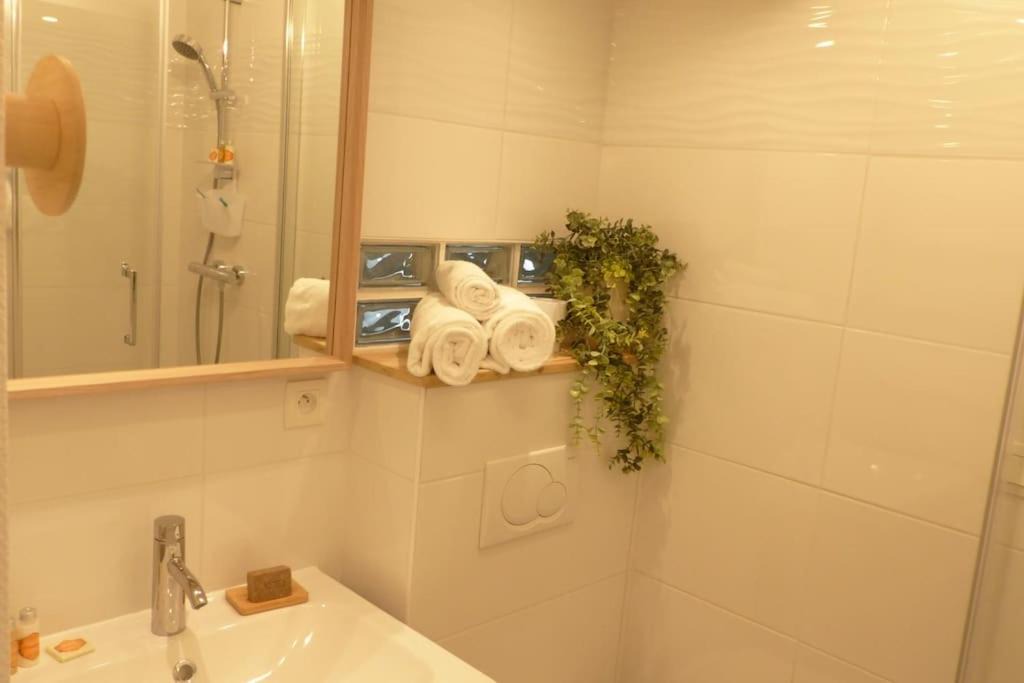 Photo of Bathroom in Port de St Goustan