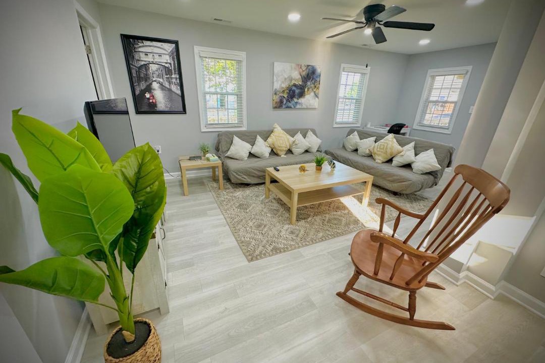Photo of Livingroom in Issue