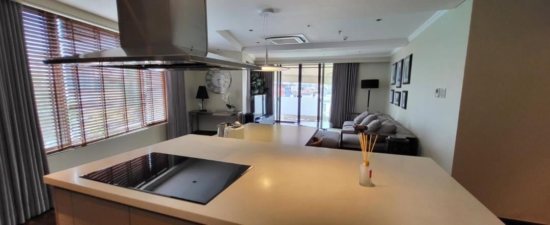 Photo of Livingroom in Downtown
