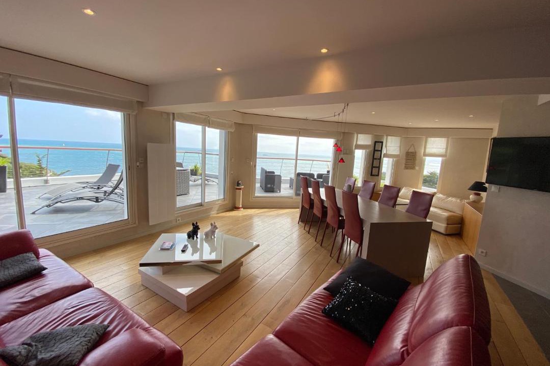 Photo of Livingroom in Saint-Quay-Portrieux