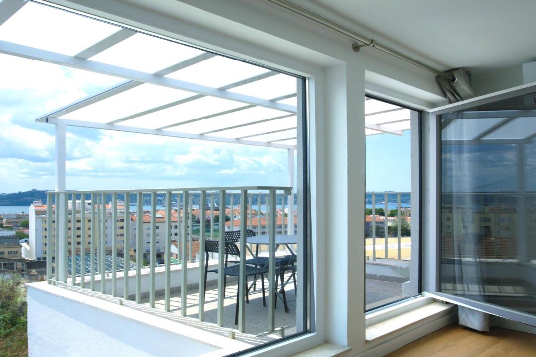 Photo of Patio Balcony in Linda-a-Velha