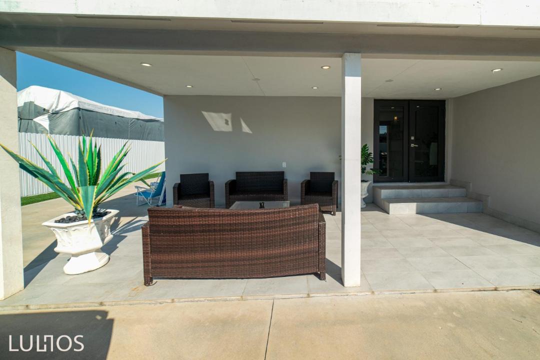 Photo of Livingroom in Coral Terrace