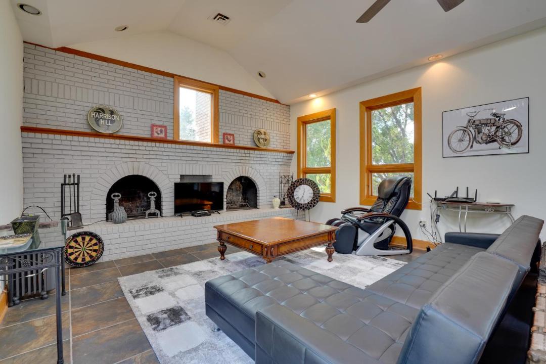 Photo of Livingroom in Tuscarora