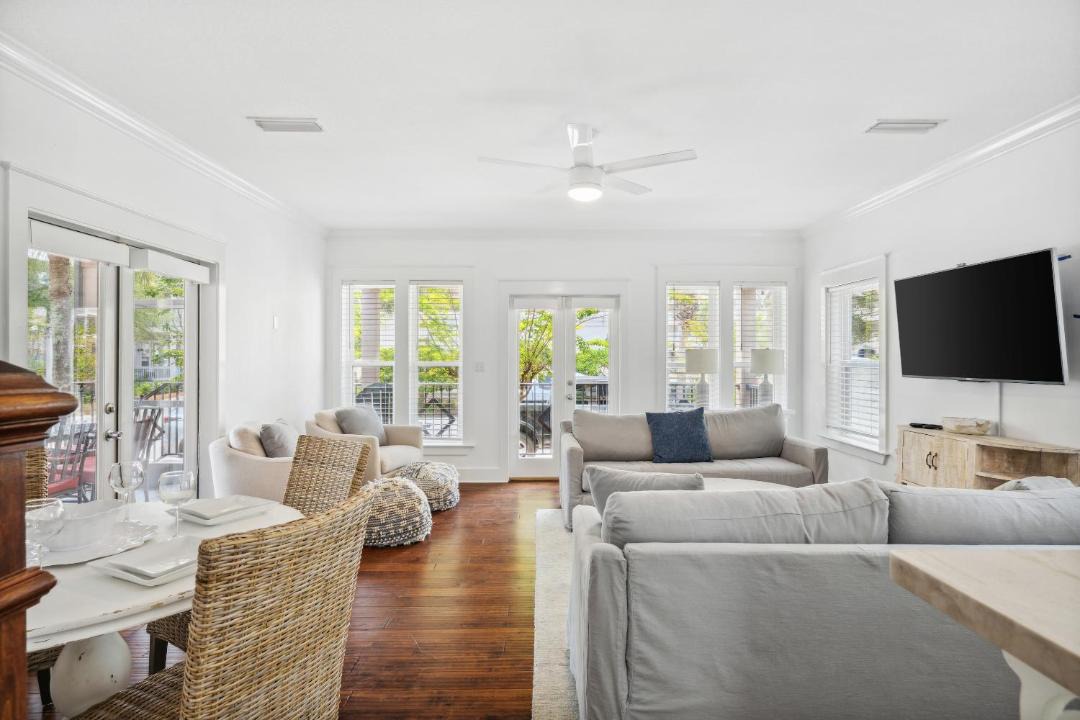 Photo of Livingroom in Seacrest Beach