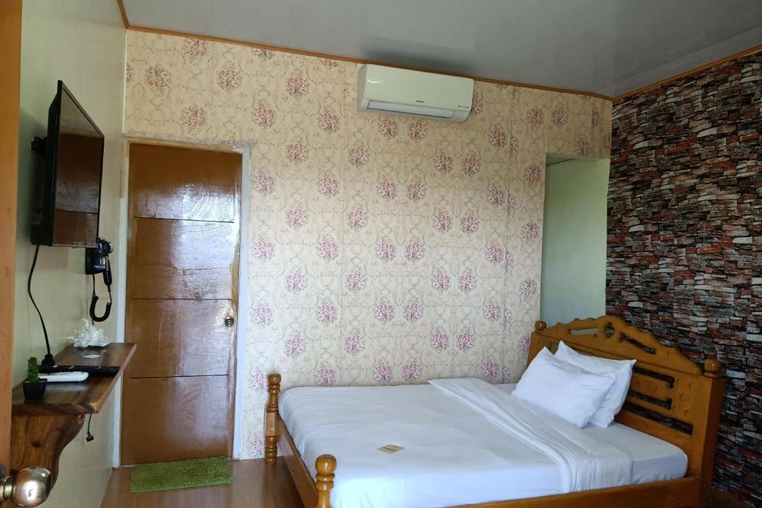 Photo of Bedroom in Binalonan