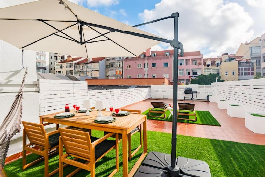 Photo of Patio Balcony in Sao Joao de Deus