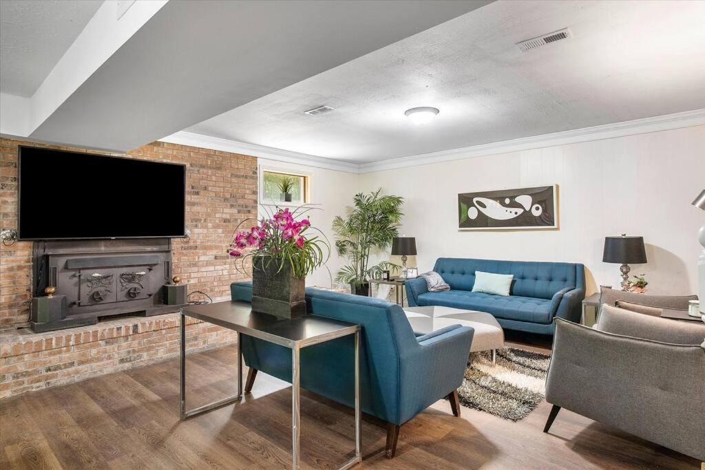 Photo of Livingroom in North Chesterfield