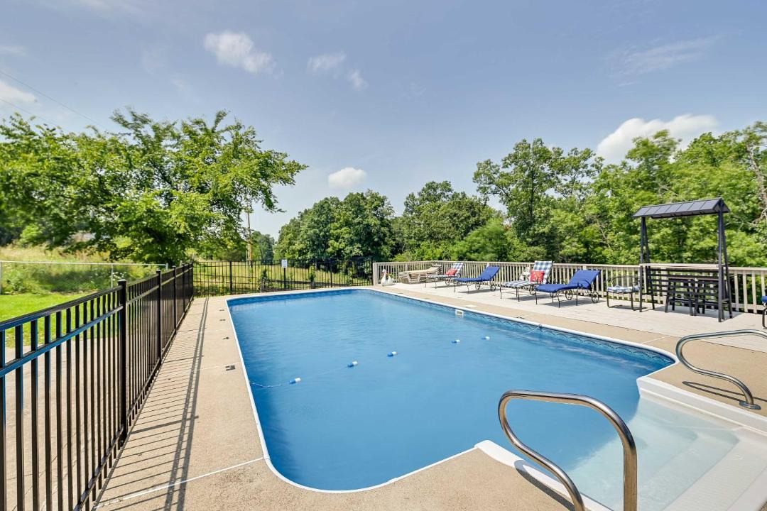 Photo of Outdoor in Berry