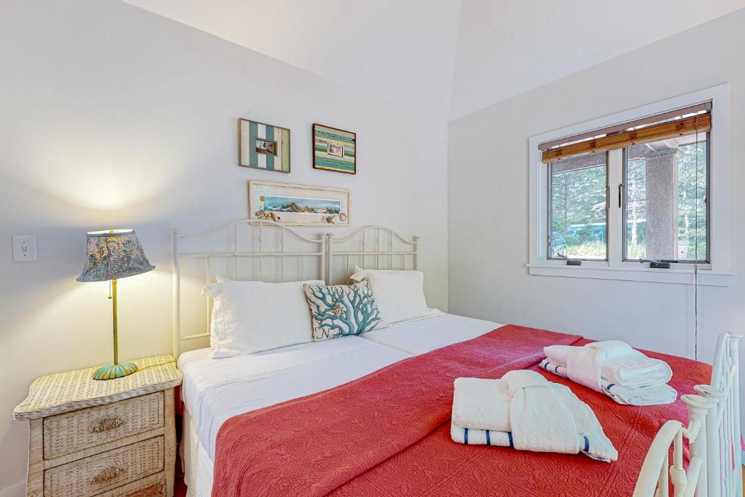 Photo of Bedroom in West Tisbury