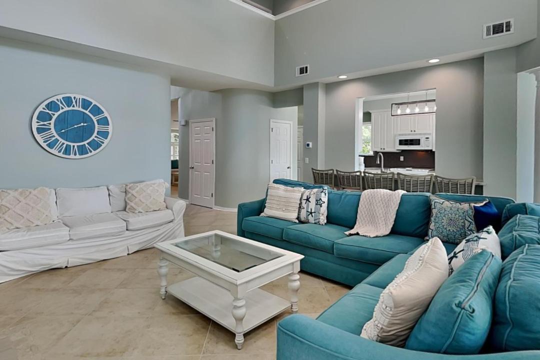 Photo of Livingroom in Gulf Pines