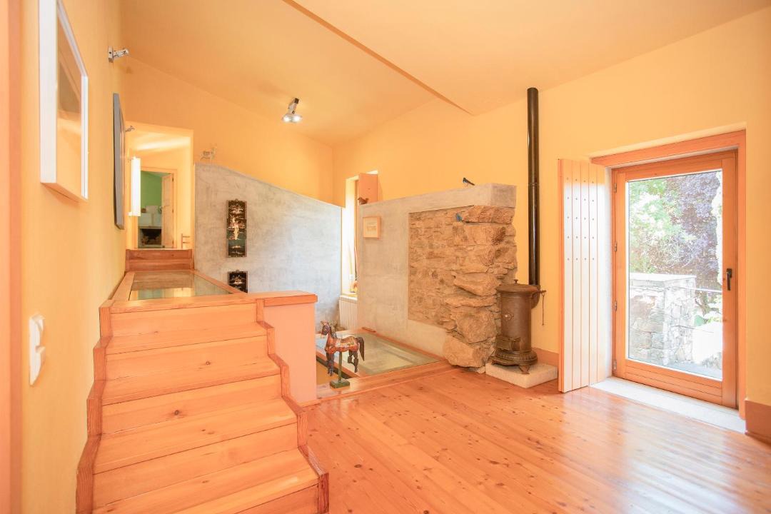 Photo of Livingroom in Reveladas