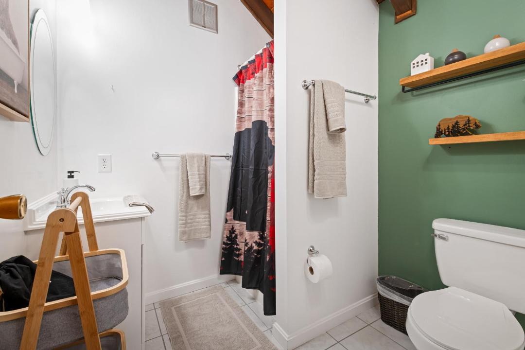 Photo of Bathroom in Orkney Springs