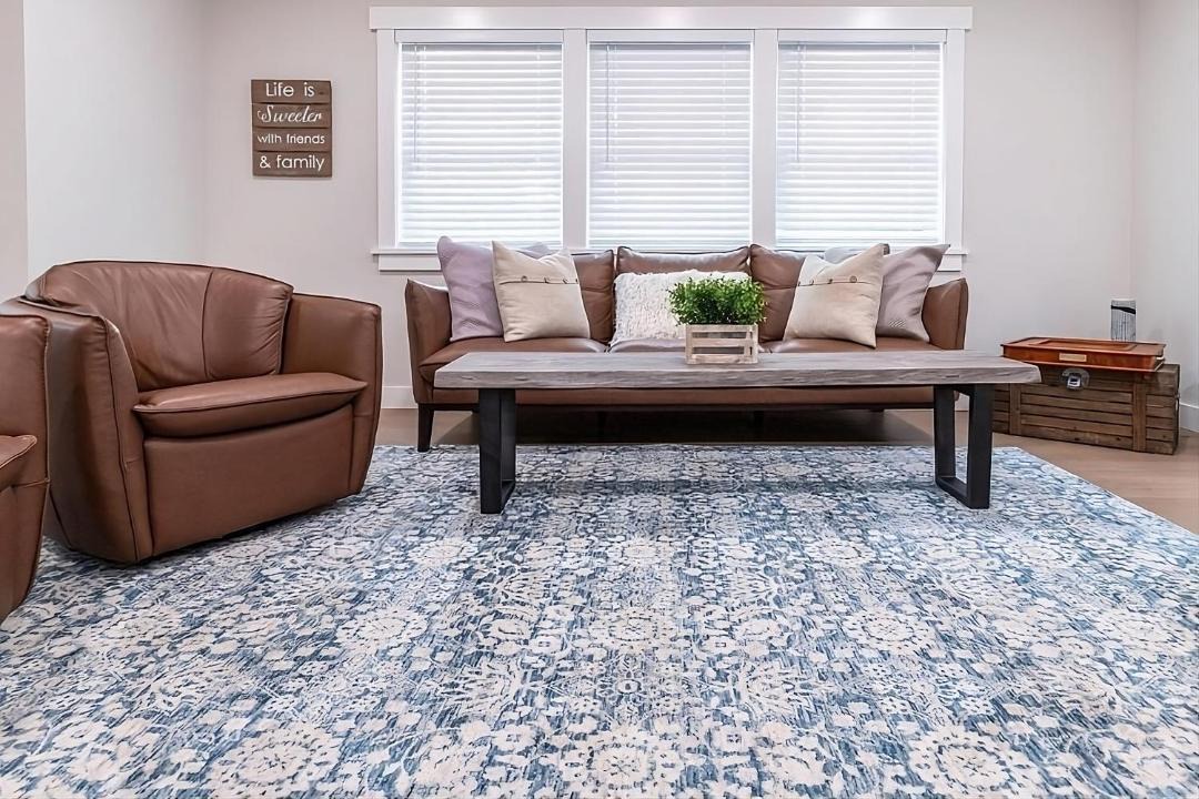 Photo of Livingroom in Hyannis