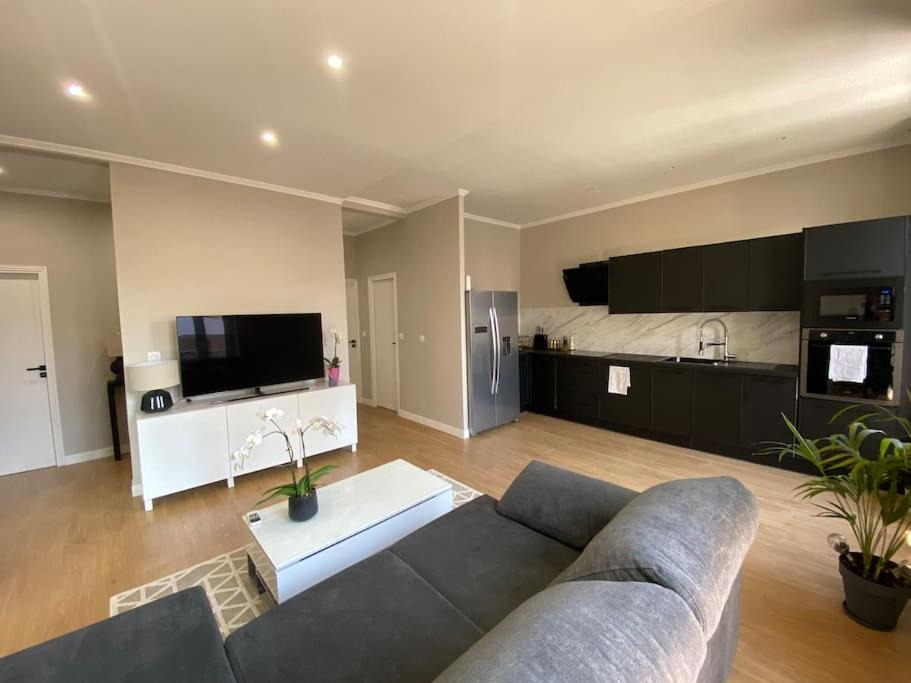 Photo of Livingroom in Liberation