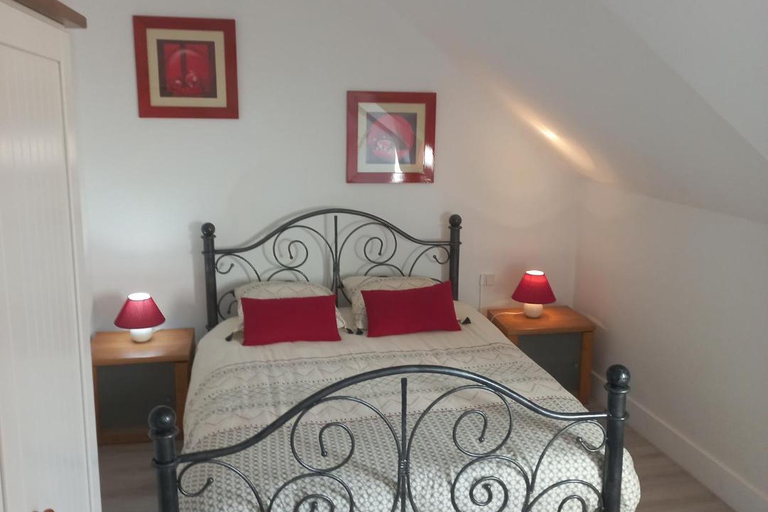 Photo of Bedroom in Saint-Nicolas des Eaux