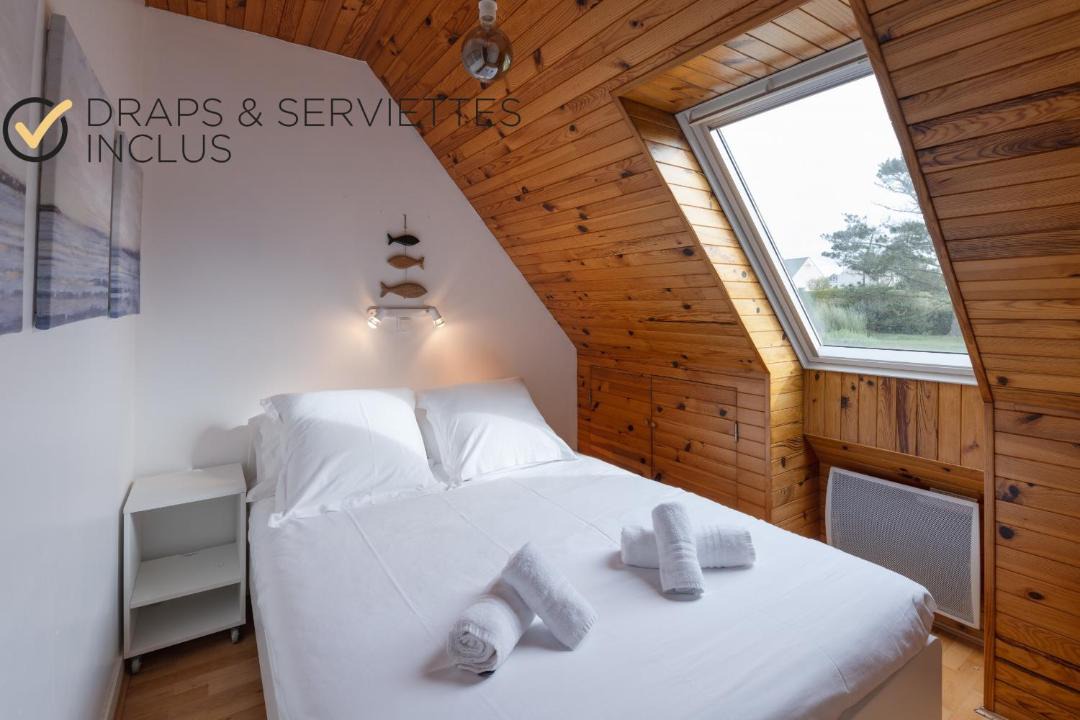 Photo of Bedroom in Lampaul-Plouarzel