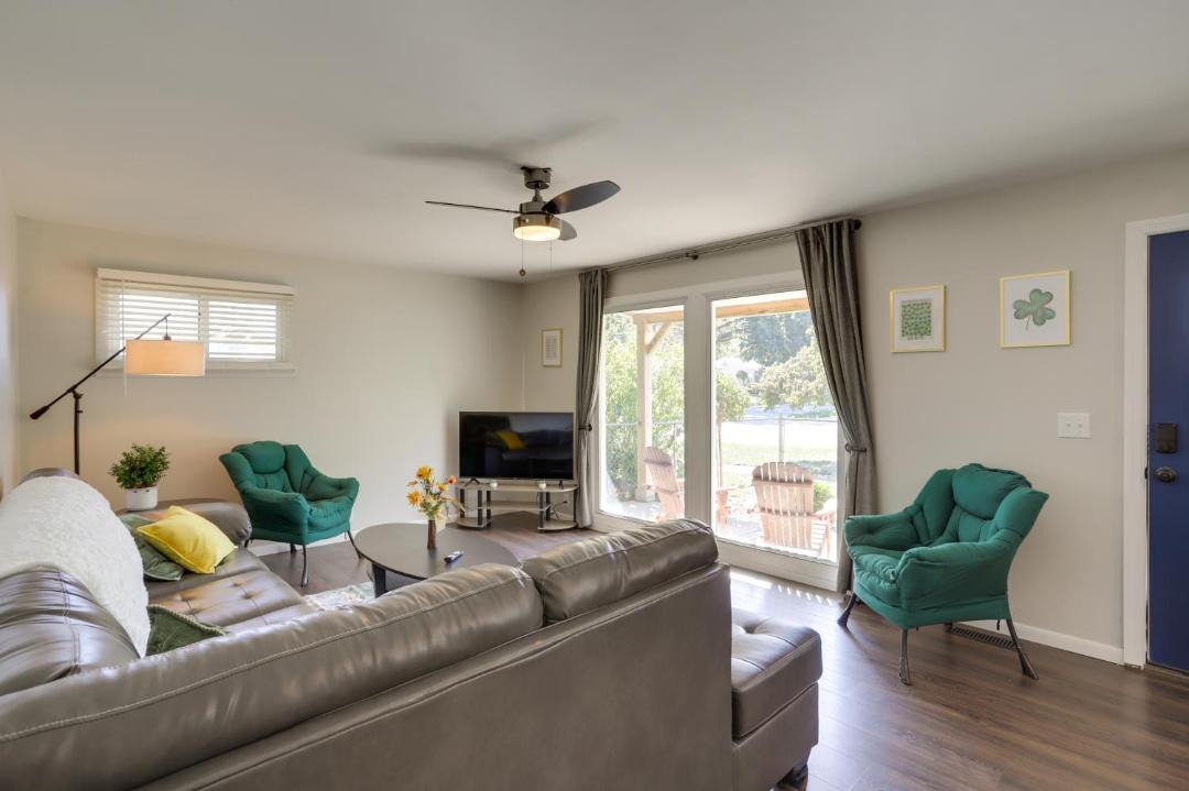 Photo of Livingroom in South Bend