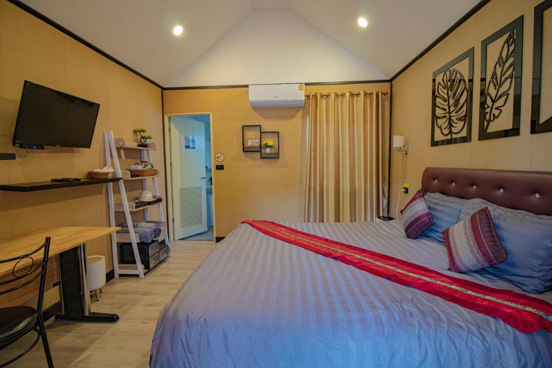 Photo of Bedroom in Chom Thong
