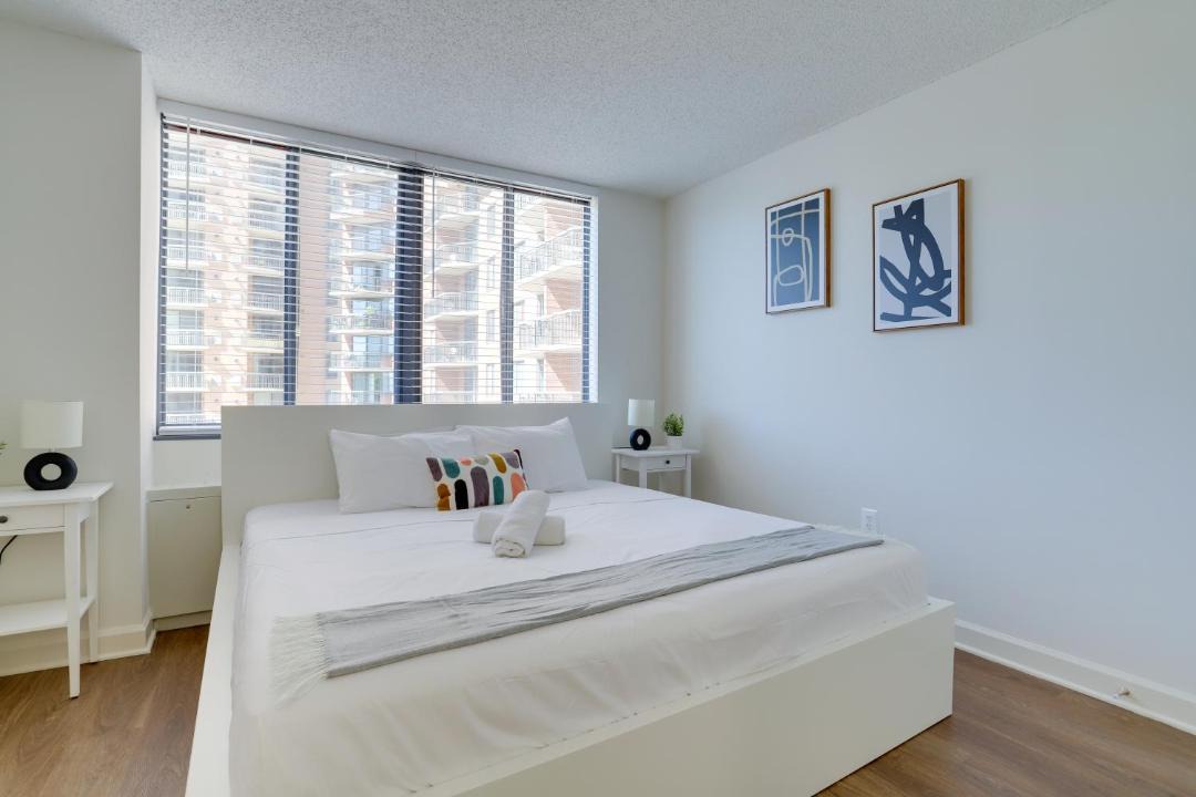 Photo of Bedroom in Pentagon City
