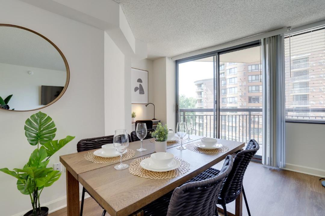 Photo of Livingroom in Pentagon City