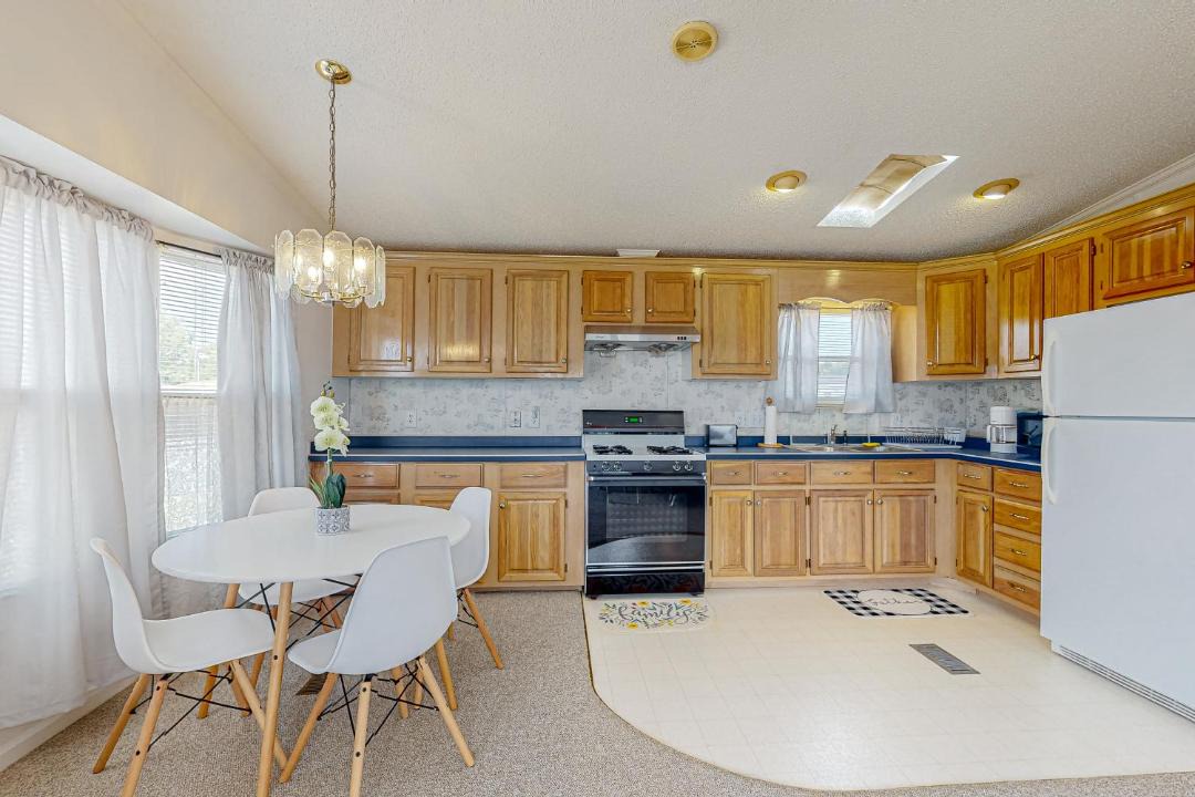 Photo of Kitchen in Assateague Pointe