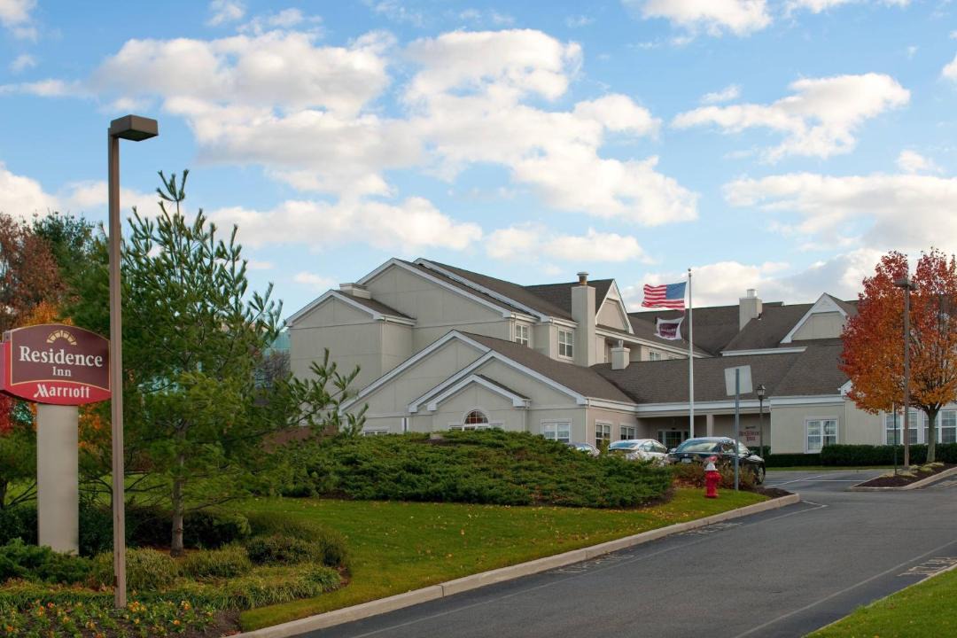 Photo of Buildings in Hauppauge