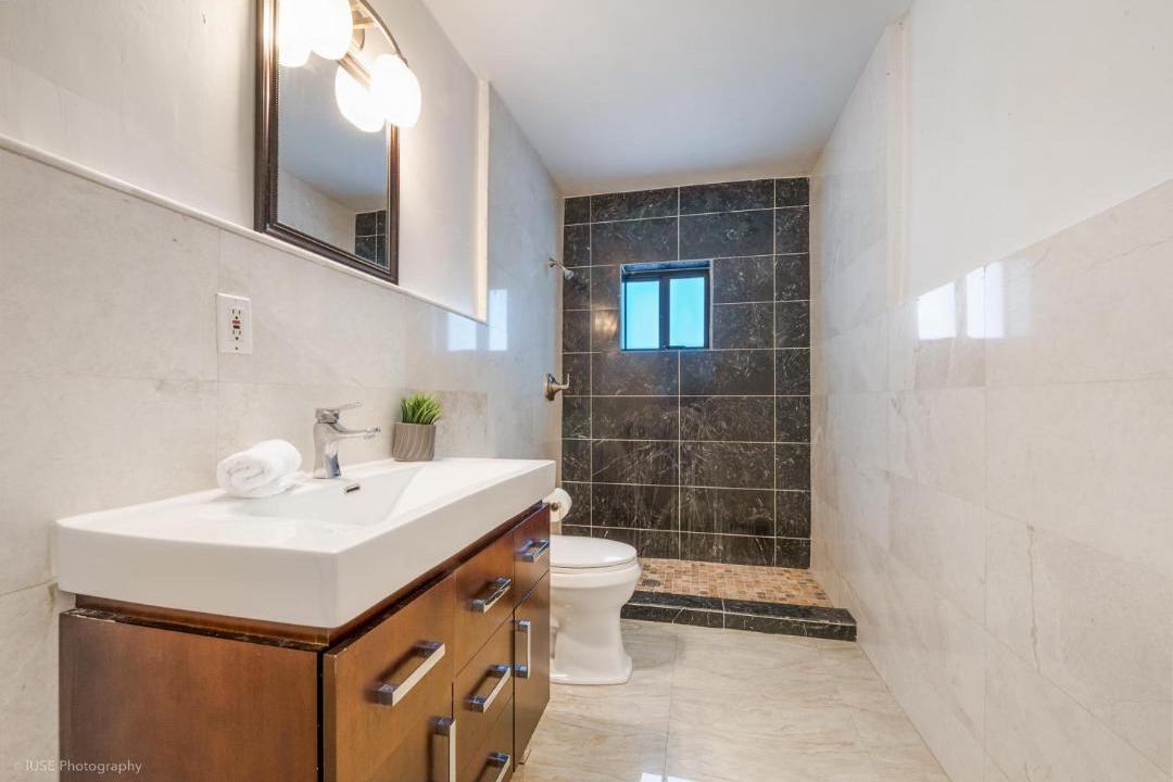 Photo of Bathroom in Cutler Bay