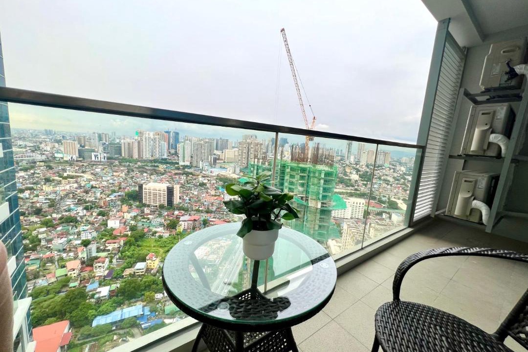 Photo of Patio Balcony in Bonifacio Global City