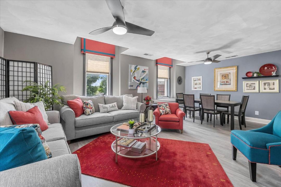 Photo of Livingroom in Zionsville