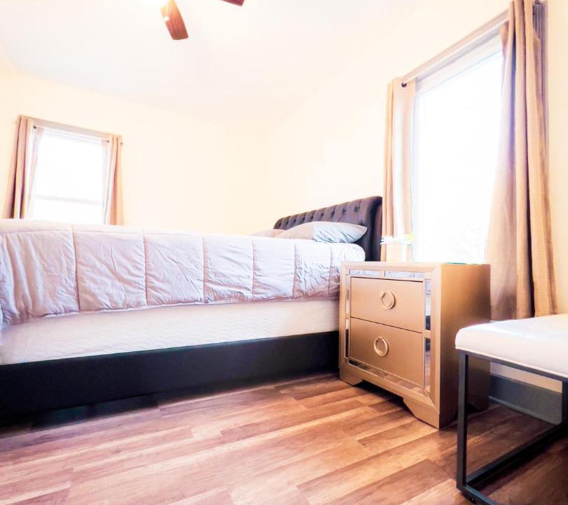 Photo of Bedroom in Niagara Falls