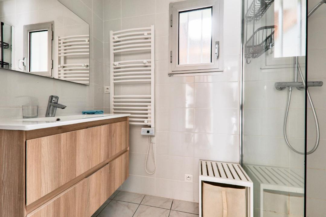 Photo of Bathroom in Penvins