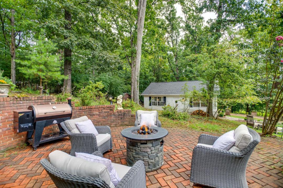 Photo of Patio Balcony in Cave Spring