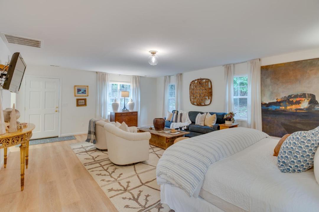 Photo of Livingroom in Cave Spring