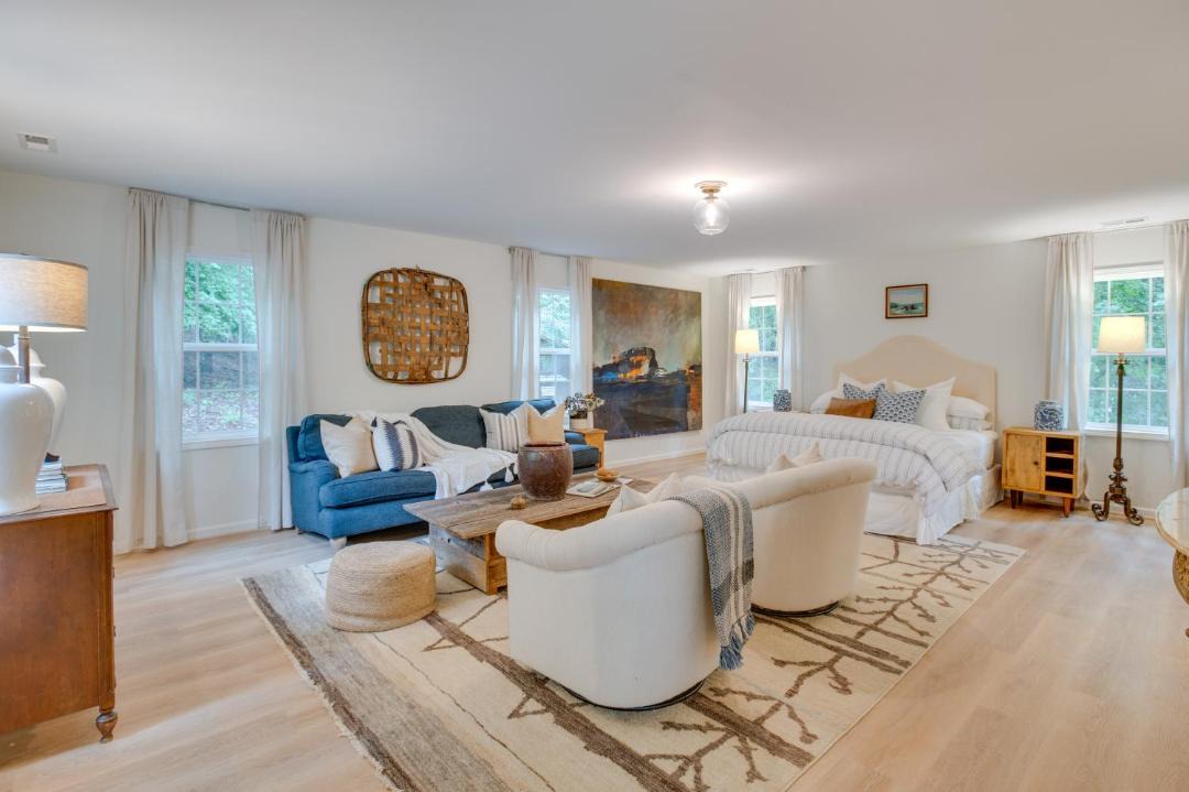 Photo of Livingroom in Cave Spring