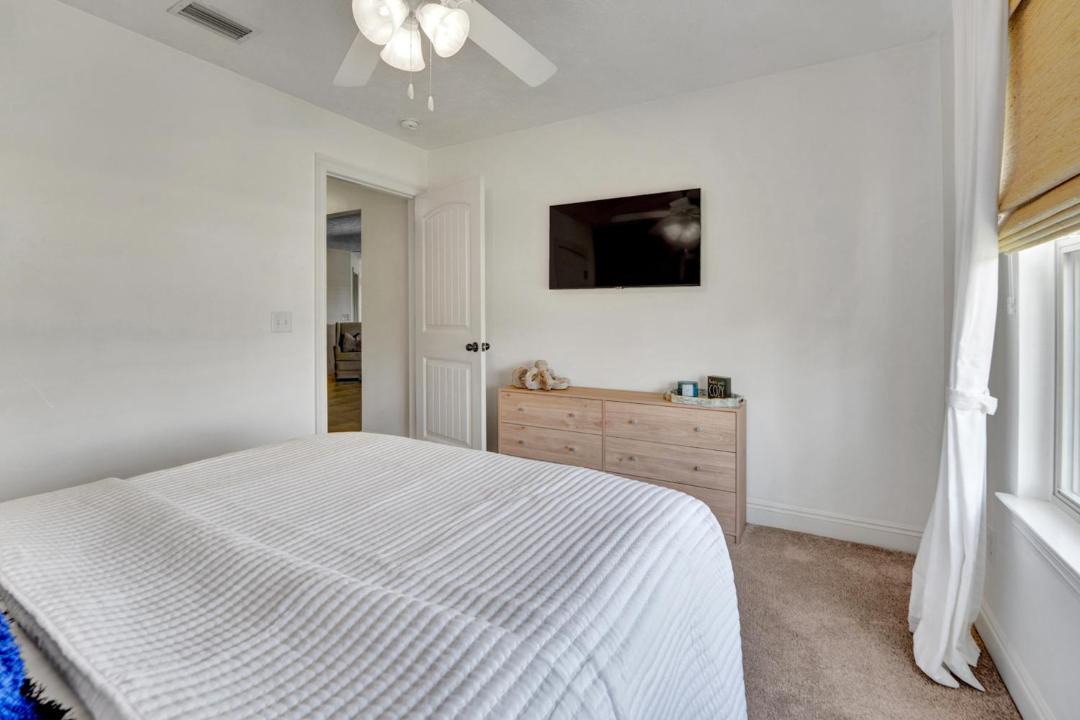 Photo of Bedroom in Panama City