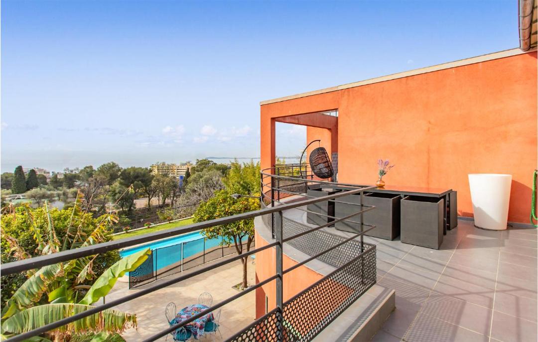 Photo of Patio Balcony in Saint-Laurent-du-Var