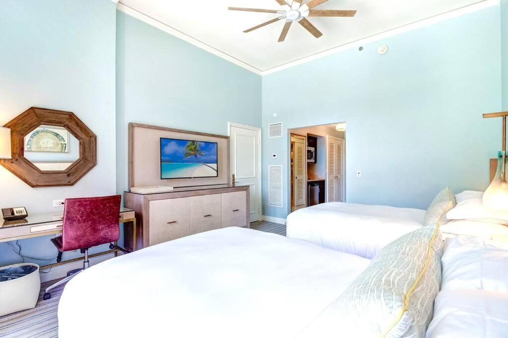 Photo of Bedroom in Key Biscayne