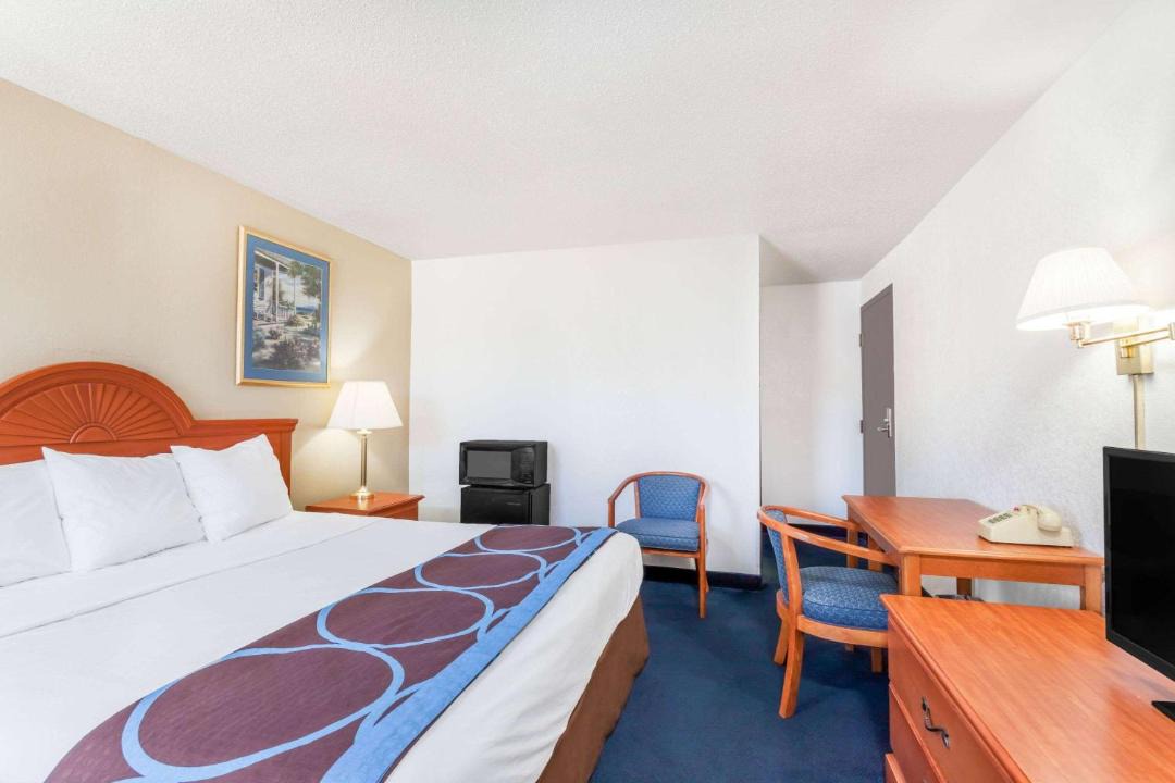Photo of Bedroom in Montgomery