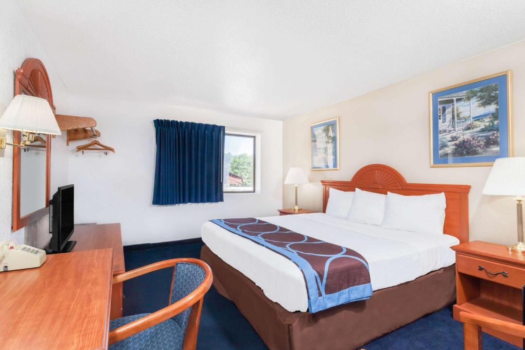 Photo of Bedroom in Montgomery