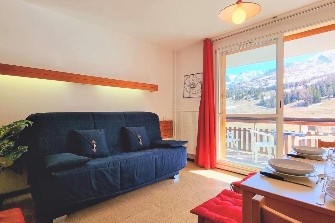 Photo of Livingroom in Saint-Etienne-en-Devoluy