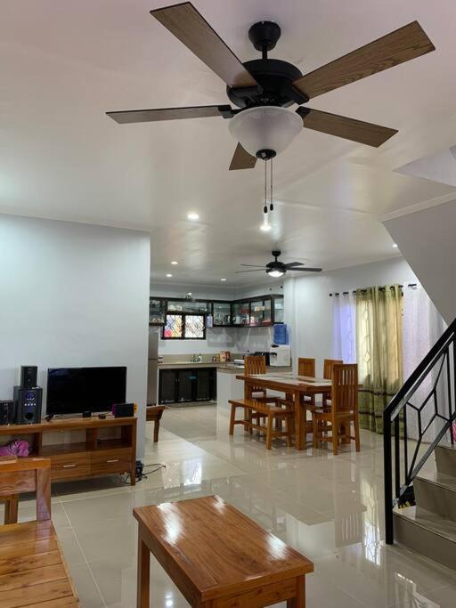 Photo of Livingroom in Dapa
