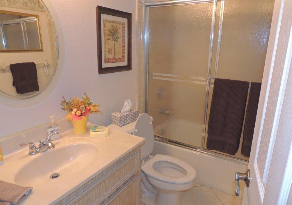 Photo of Bathroom in Cocoa Beach