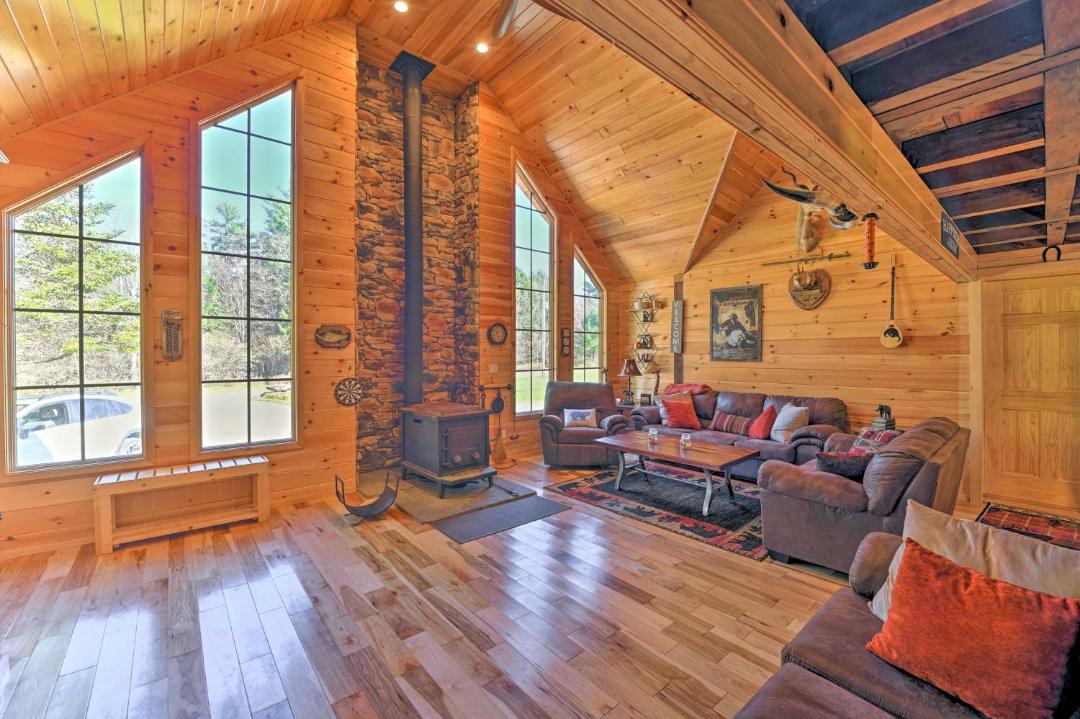 Photo of Livingroom in Wells Bridge