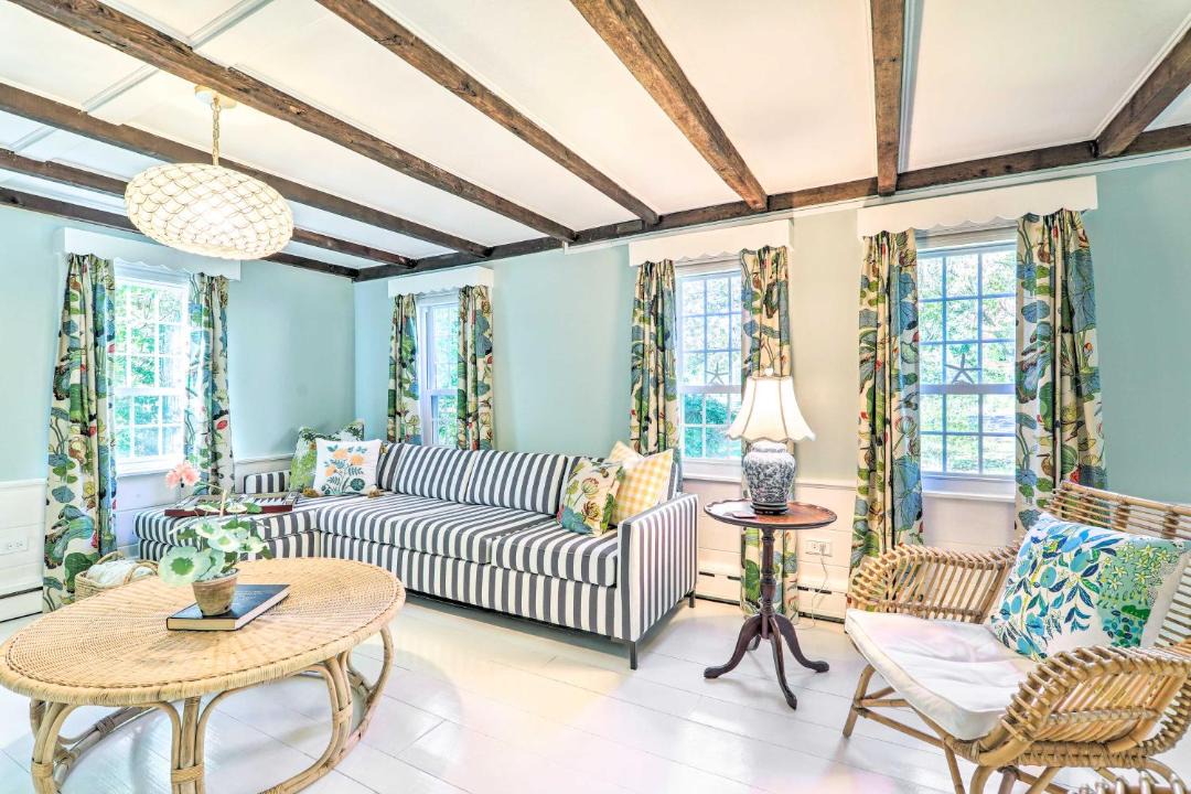 Photo of Livingroom in Dennis