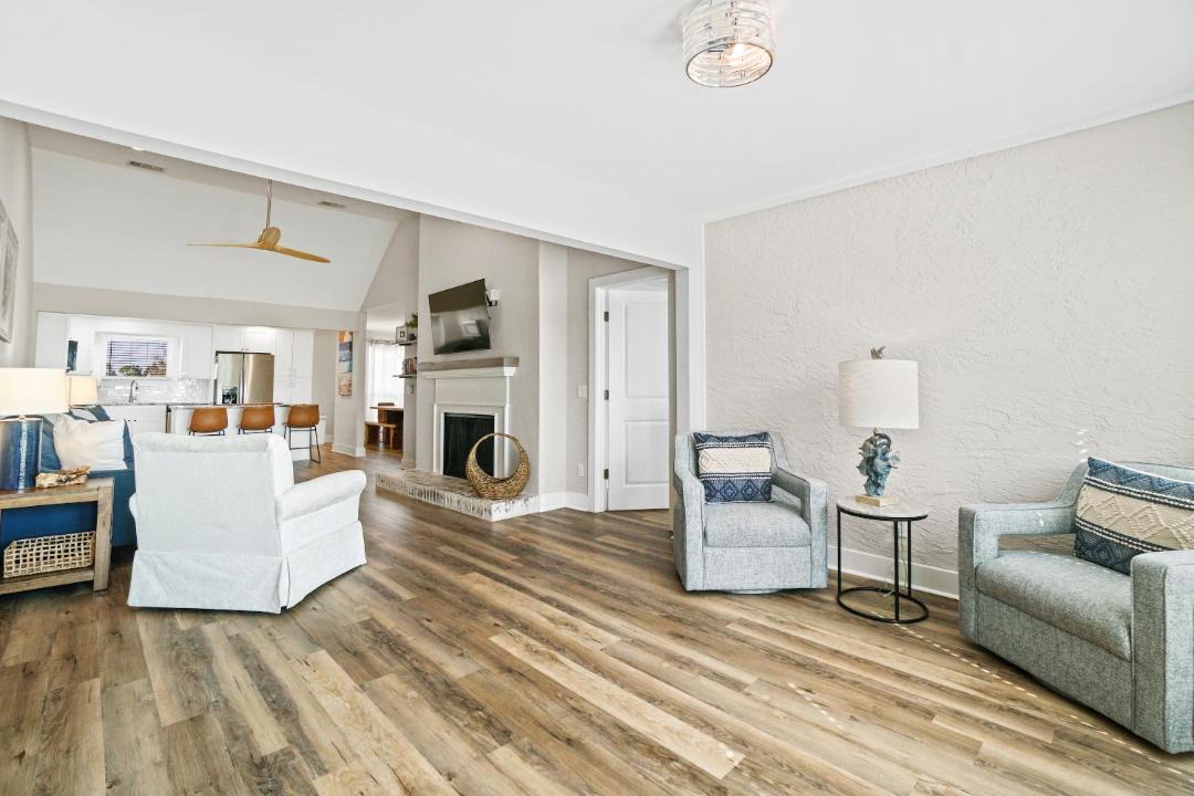 Photo of Livingroom in Upper Grand Lagoon