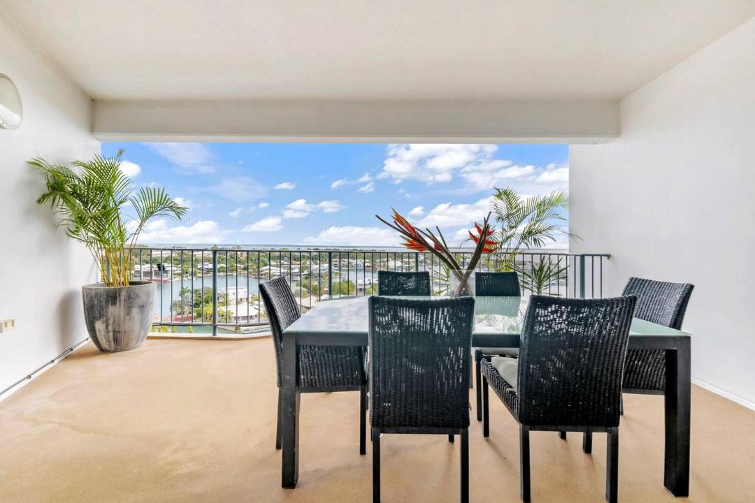 Photo of Patio Balcony in Cullen Bay